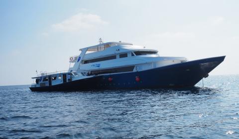 Maldives blue o two